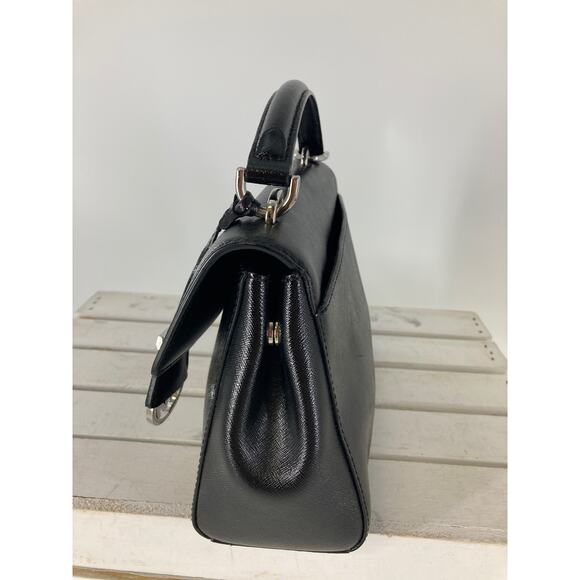 MICHAEL KORS, MEDIUM SIZE BLACK SAFFIANO LEATHER HANDBAG - Picture 4 of 11